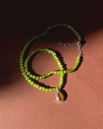 Collar Tulasi Ojo de gato